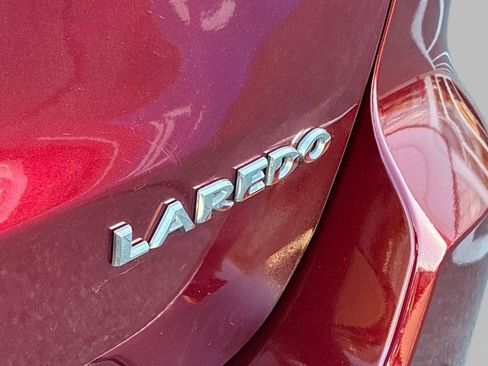 Certified 2021 Jeep Grand Cherokee Laredo AWD/4WD image 11