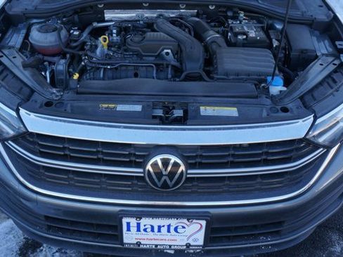 Certified 2023 Volkswagen Jetta SE w/ Panoramic Sunroof Package image 67