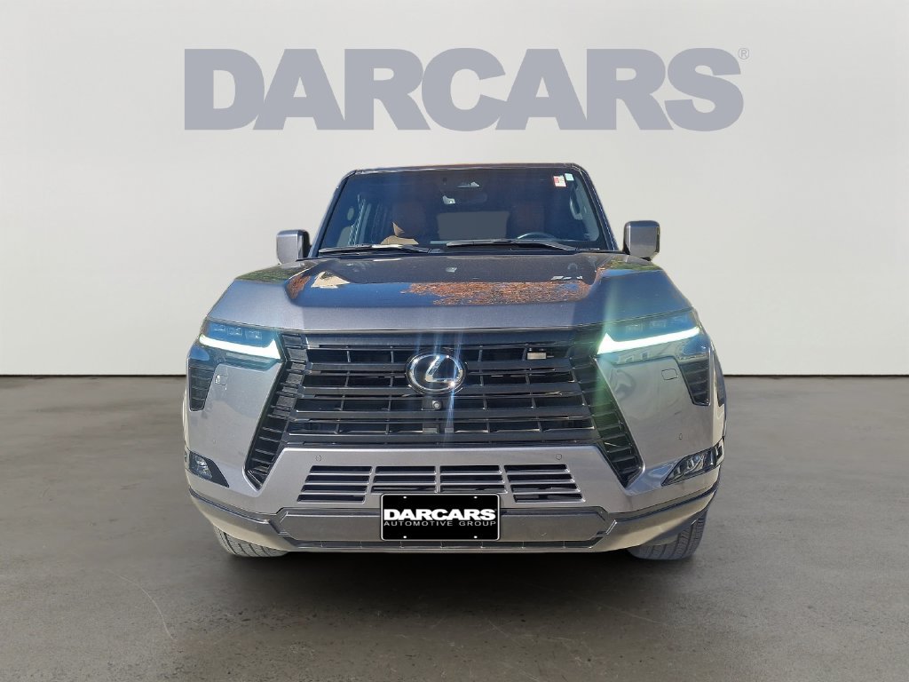 Used 2024 Lexus GX 550 w/ Accessory Package (2T) AWD/4WD image 2