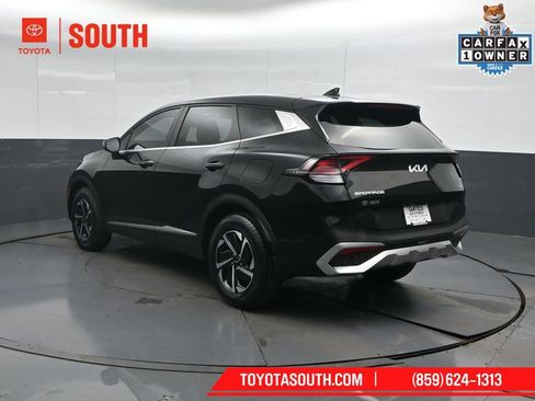 Used 2023 Kia Sportage LX image 8