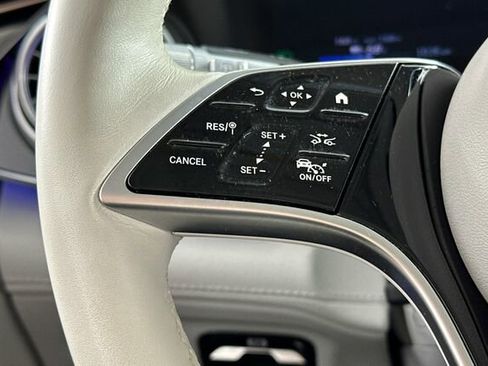 Certified 2023 Mercedes-Benz EQS 580 4MATIC SUV image 28