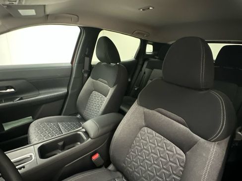 New 2026 Nissan Kicks SV w/ Cold Weather Package AWD/4WD image 9