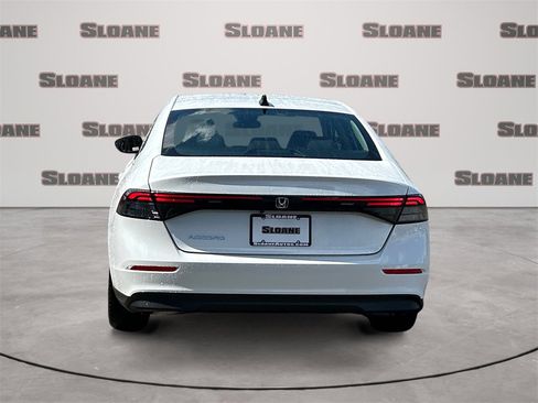 New 2025 Honda Accord SE image 4