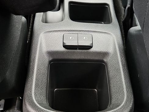 Used 2023 Nissan Kicks S FWD image 18