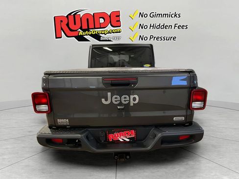 Used 2022 Jeep Gladiator Overland w/ Popular Equipment Package image 4