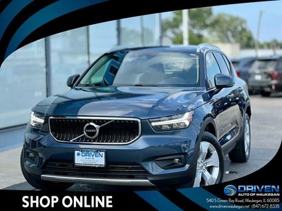 Used 2021 Volvo XC40 T4 Momentum