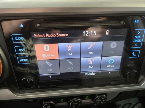 Used 2019 Toyota Tacoma SR5 image 19