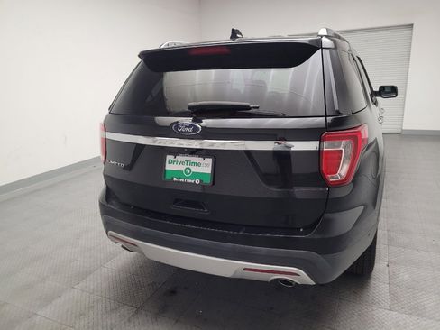 Used 2017 Ford Explorer Limited w/ Equipment Group 301A image 7
