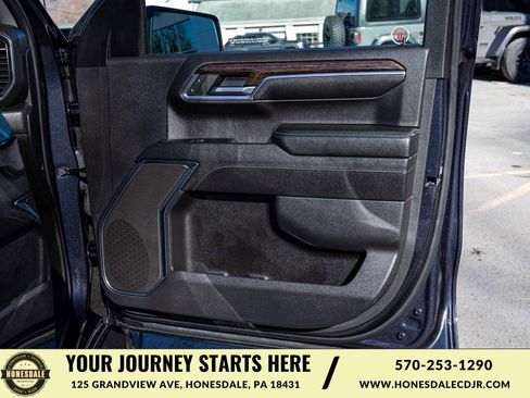 Used 2024 GMC Sierra 1500 Elevation AWD/4WD image 12