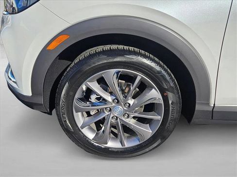 Used 2022 Buick Encore GX Essence w/ Experience Buick Package image 22