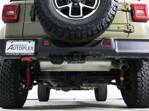 Used 2026 Jeep Wrangler Unlimited Rubicon AWD/4WD image 45