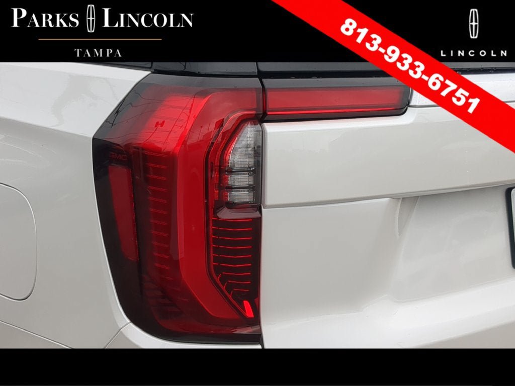 Used 2025 GMC Yukon XL Denali w/ Sun & Power Step Package RWD image 7
