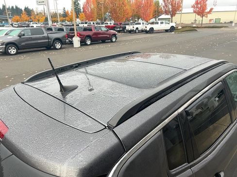 Used 2020 Jeep Compass Latitude image 14