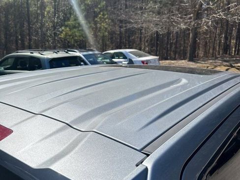 Used 2024 GMC Sierra 1500 AT4 w/ Technology Package image 17