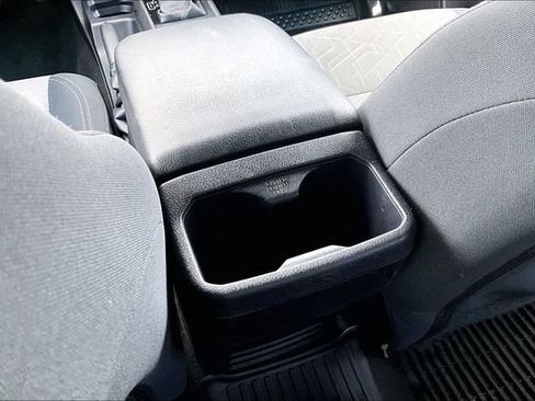Used 2022 Toyota Tacoma TRD Off-Road w/ Technology Package AWD/4WD image 10