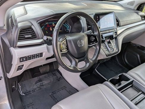 Used 2020 Honda Odyssey Touring image 18