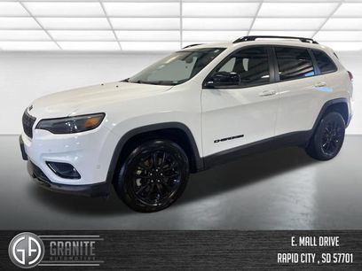 Used 2023 Jeep Cherokee Altitude Lux