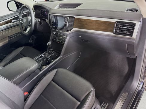 Used 2023 Volkswagen Atlas SE FWD image 37