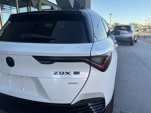 Used 2024 Acura ZDX Type S image 14
