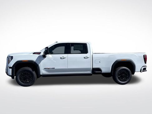 New 2026 GMC Sierra 3500 AT4 w/ AT4 Premium Plus Package AWD/4WD image 4
