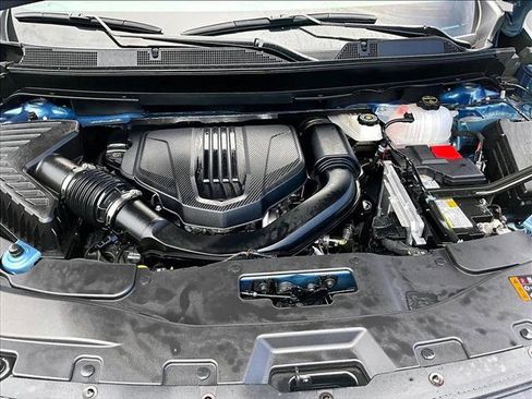 Used 2026 Chevrolet Traverse LT FWD image 11