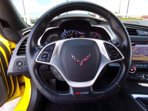 Used 2015 Chevrolet Corvette Z06 w/ 3LZ Preferred Equipment Group image 19