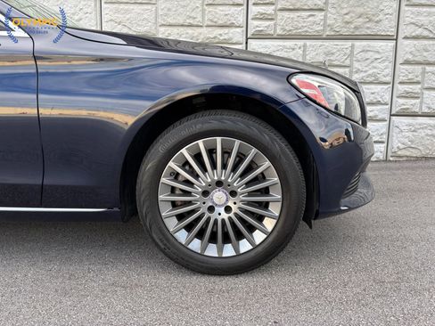 Used 2015 Mercedes-Benz C 300 4MATIC Sedan w/ Premium 1 Package image 11