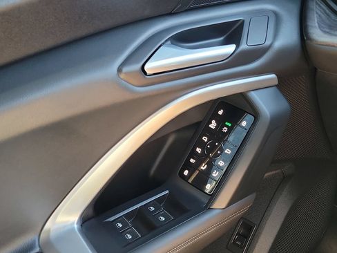 Used 2025 Audi Q5 Premium Plus AWD/4WD image 23