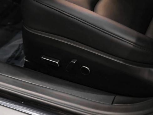 Used 2023 Tesla Model 3 Standard Range image 42