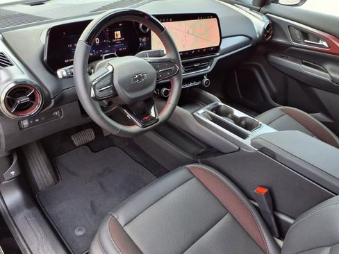 Used 2024 Chevrolet Equinox EV RS FWD image 13