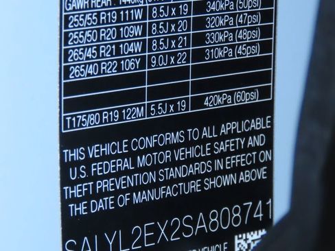 Used 2025 Land Rover Range Rover Velar Dynamic SE image 36