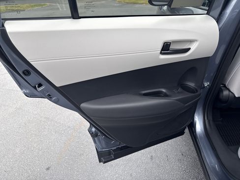 New 2026 Toyota Corolla Cross LE w/ Moonroof Package FWD image 28