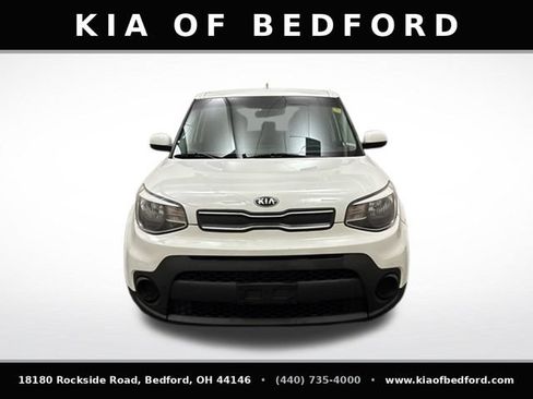 Used 2018 Kia Soul FWD image 2