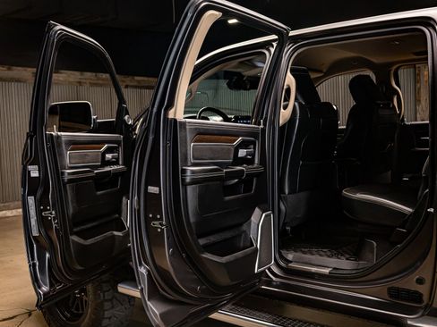 Used 2022 RAM 2500 Laramie image 29