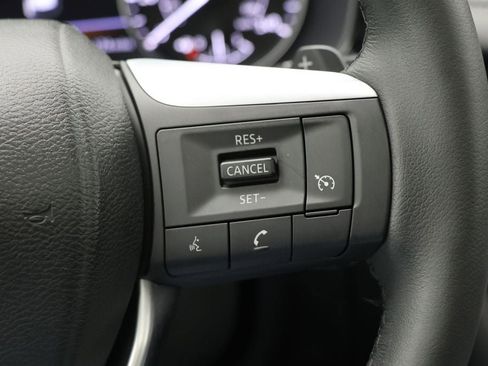 Used 2023 INFINITI QX60 Pure image 21