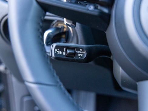 New 2026 Porsche Macan Turbo image 36