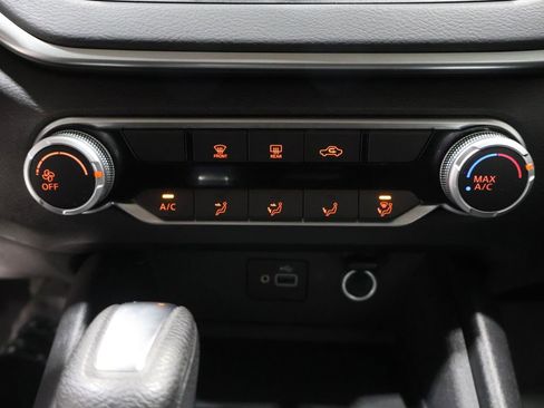 Used 2024 Nissan Altima 2.5 S image 30