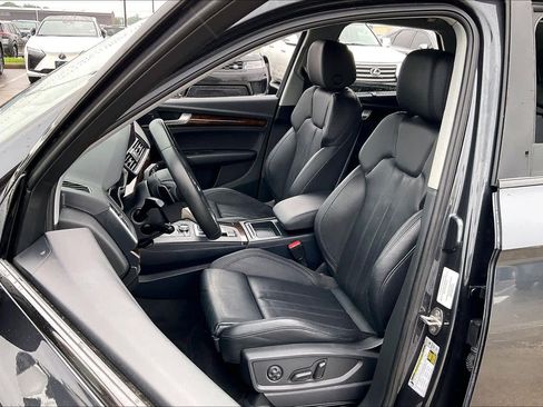 Used 2018 Audi Q5 2.0T Premium Plus w/ Premium Plus Package AWD/4WD image 7