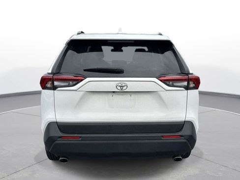 Used 2025 Toyota RAV4 XLE FWD image 6