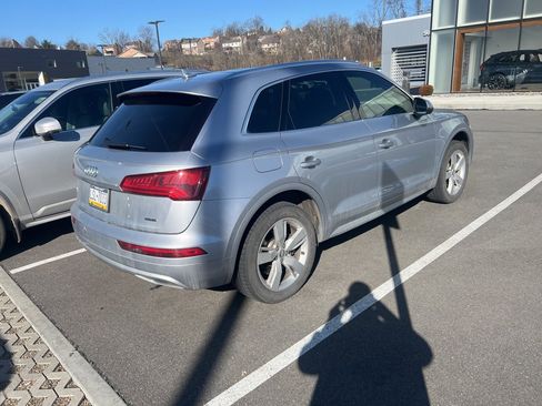 Used 2019 Audi Q5 2.0T Premium Plus w/ Premium Plus Package image 9