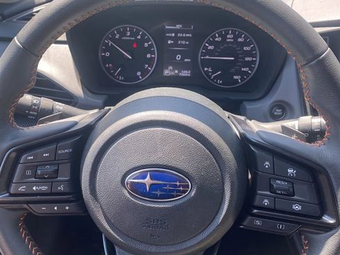 Used 2024 Subaru Crosstrek 2.5i Limited w/ Popular Package #4A image 7