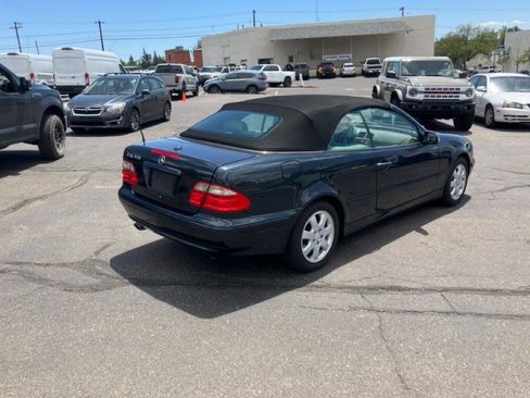 Used 2002 Mercedes-Benz CLK 320 Cabriolet image 5