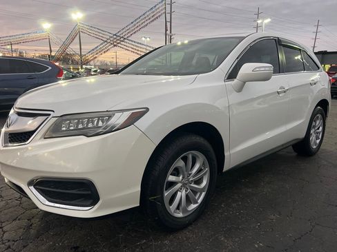 Used 2017 Acura RDX AWD image 3
