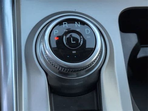 Used 2022 Ford Explorer Limited w/ Equipment Group 301A image 33