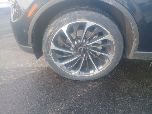 Used 2021 Lincoln Aviator Reserve w/ Equipment Group 201A image 4