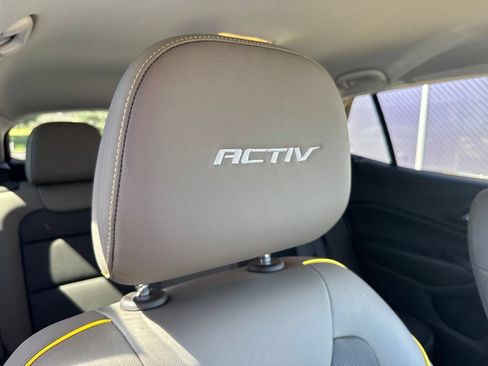 Used 2024 Chevrolet Trax ACTIV FWD image 67