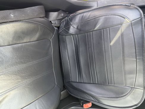 Used 2014 Chevrolet Captiva Sport LT w/ Convenience Package image 10