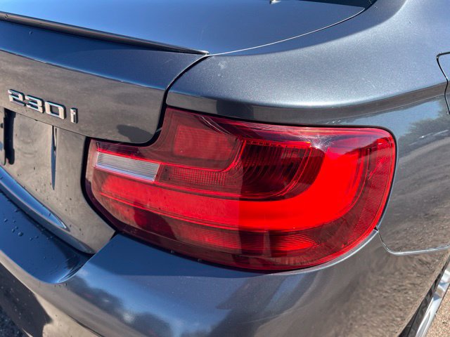 Used 2017 BMW 230i Coupe RWD image 12