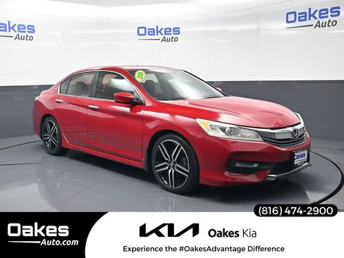 Used 2016 Honda Accord Sport image 1