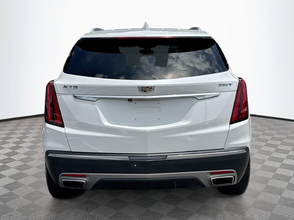 Used 2024 Cadillac XT5 Premium Luxury FWD image 7